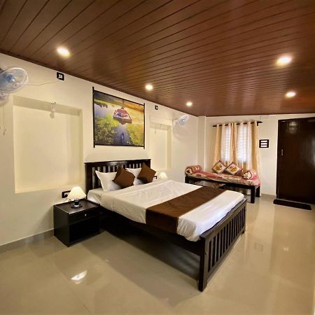Udupi Inn Экстерьер фото